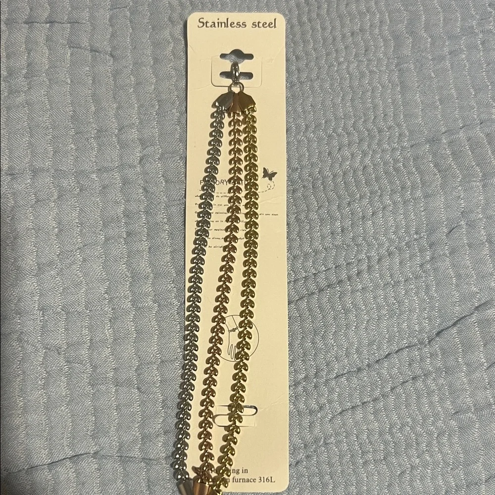 Stainless Steel Tri-Tone Leaf Link Bracelet - Gold, Silver, Rose Gold - Picture 2 of 2